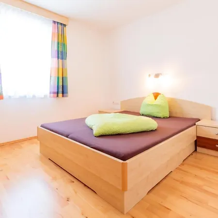 Apartment Avenzio *