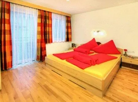 Apartment Avenzio *